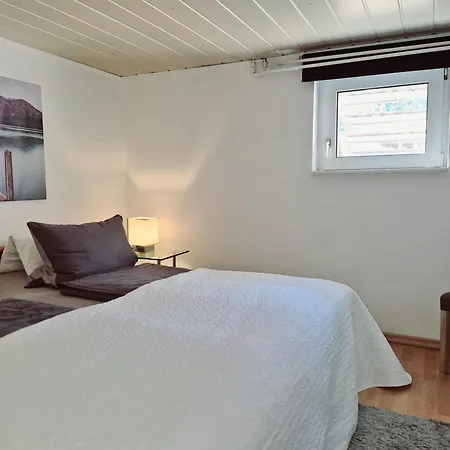 Untergeschoss, Kaelder, Basement In Ruhiger Wohngegend