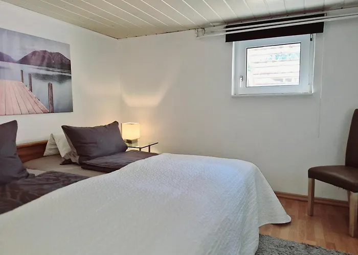 Untergeschoss, Kaelder, Basement In Ruhiger Wohngegend